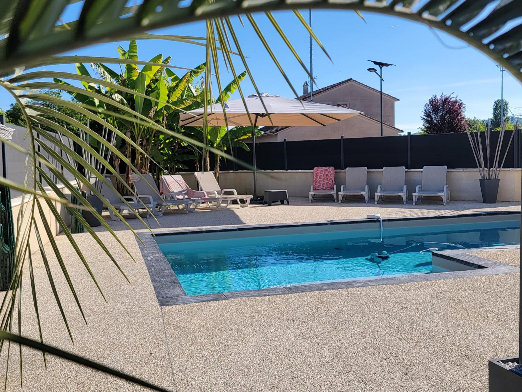 Villa Des Oliviers Sublime Villa Avec Piscine Chauffee Et Privee Et Baby Foot Bon-Encontre ภายนอก รูปภาพ
